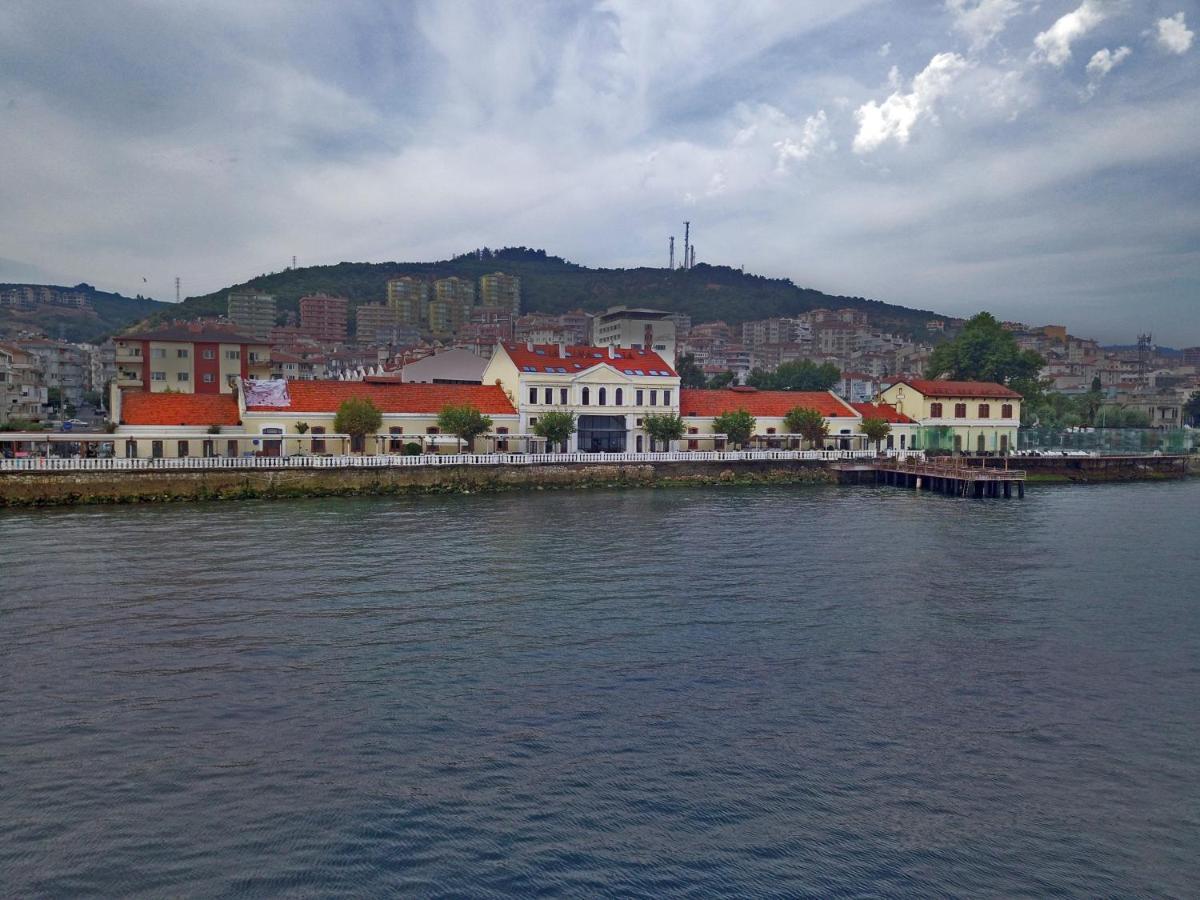 Montania Special Class Hotel Mudanya Kültér fotó